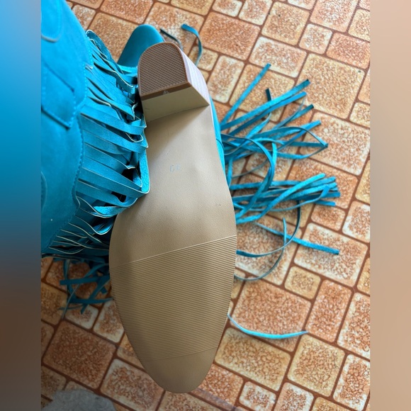 🆕Fringe Turquoise Women’s Western Boots. Size 9. NWT. - Picture 7 of 10
